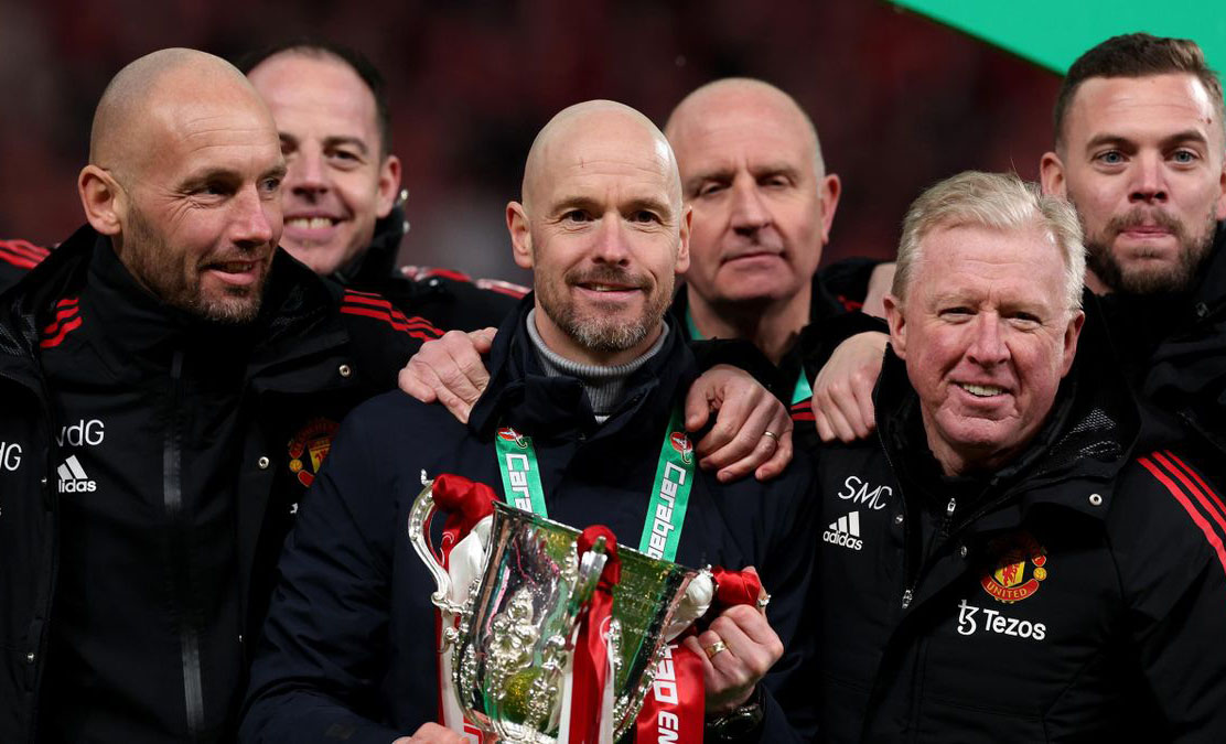 Ten Hag ចេញមុខសរសើរប្រធានក្លិប Man Utd ដែលមកចូលរួមការលើកពានរបស់ Man Utd​